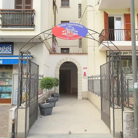 Red & Blu Holiday home