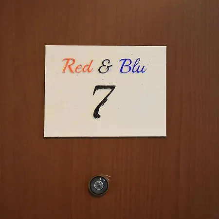 Red & Blu *