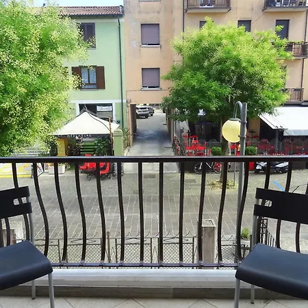 Red & Blu * Desenzano del Garda